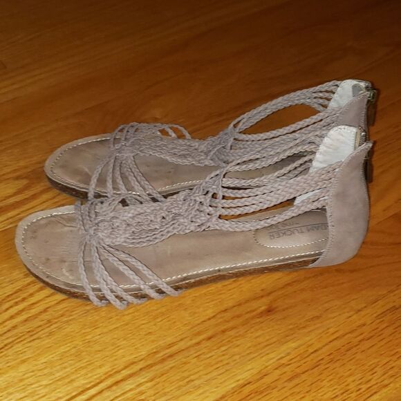 Adam Tucker Nakira Sandals - Picture 3 of 7